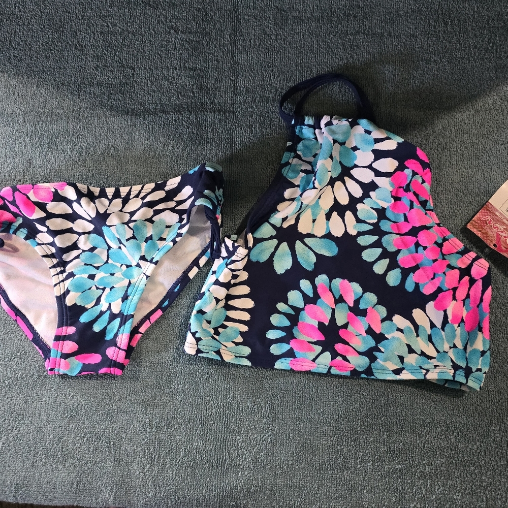 Kanu Girl size 8 tankini (Inv #86)